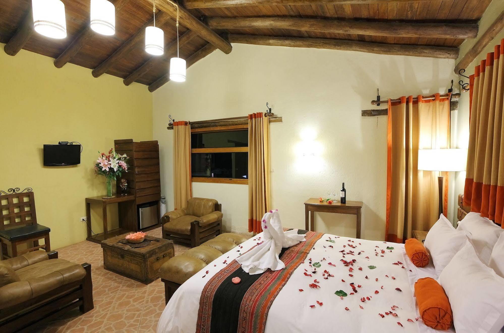 Hotel La Cabana Machupicchu Aguas Calientes المظهر الخارجي الصورة